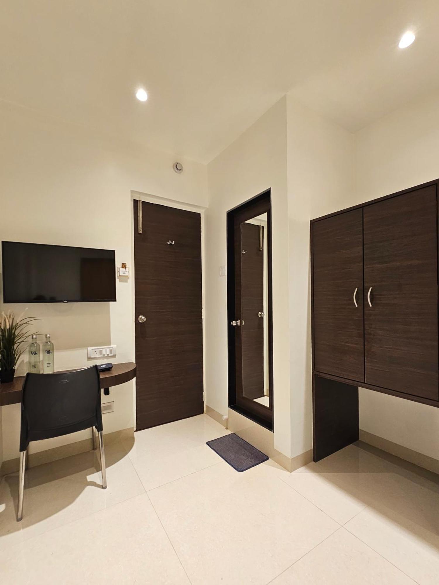 Hotel Kumkum Βομβάη Εξωτερικό φωτογραφία