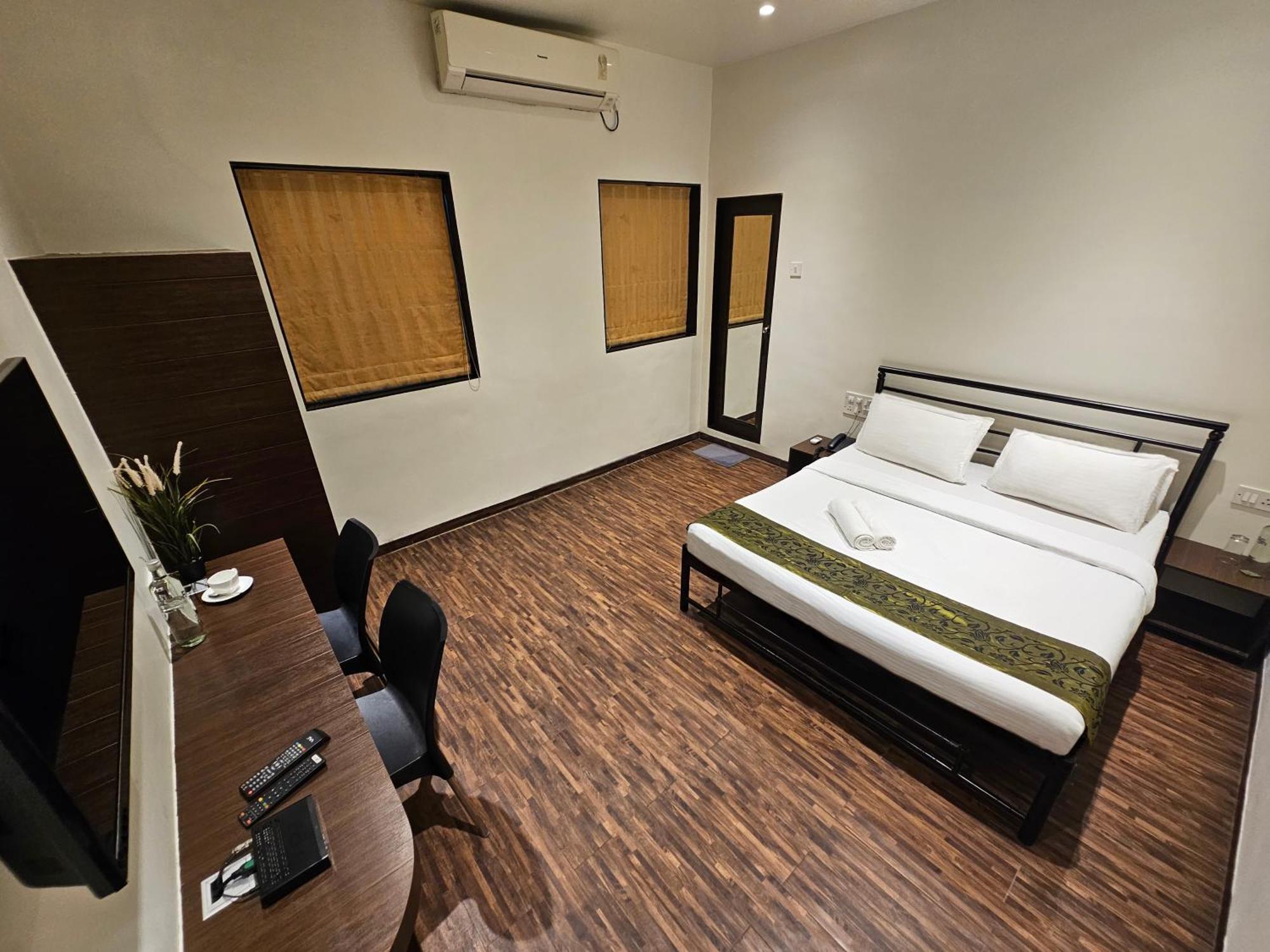 Hotel Kumkum Βομβάη Εξωτερικό φωτογραφία