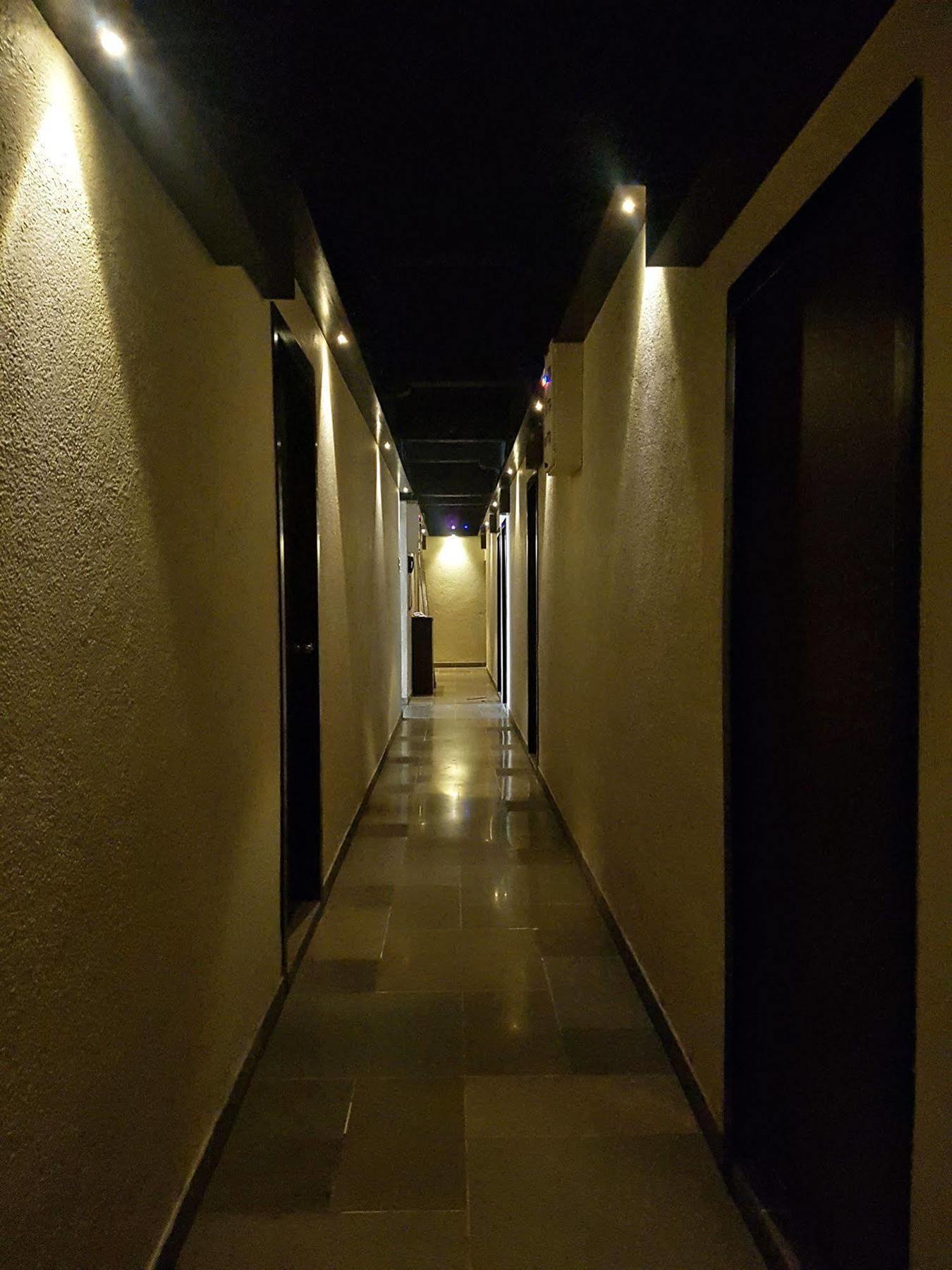 Hotel Kumkum Βομβάη Εξωτερικό φωτογραφία